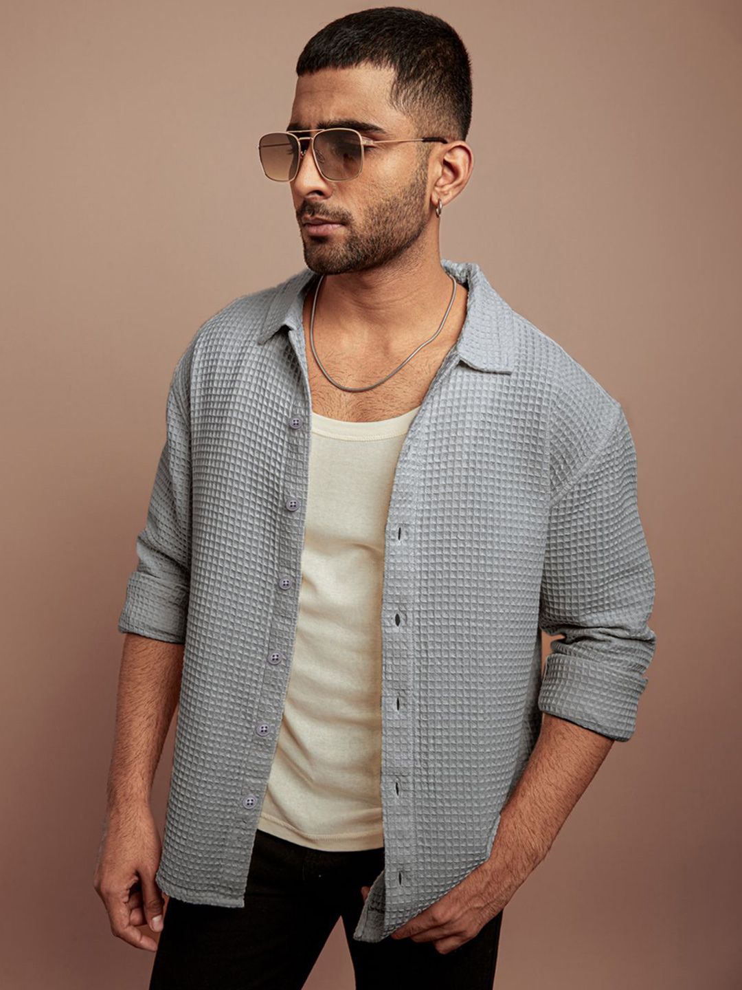 Powerlook Men Spread Collar Textured Solid Cotton Canvas Casual Shirt