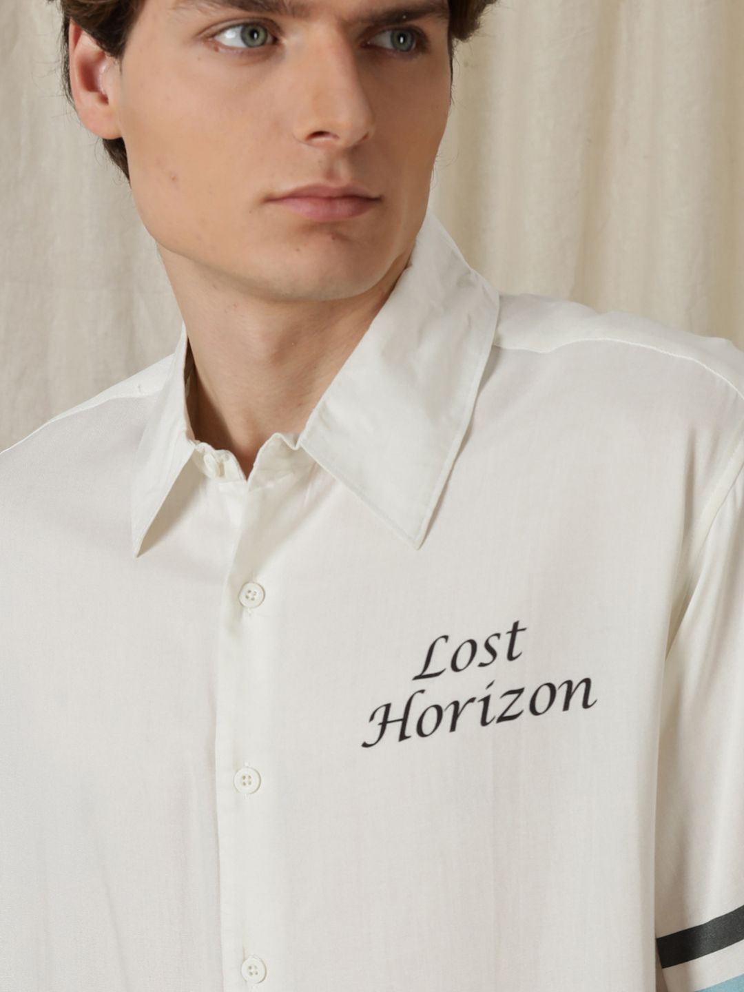 Eszett Lost Horizon Abstract Cotton Baju Lengan Pendek