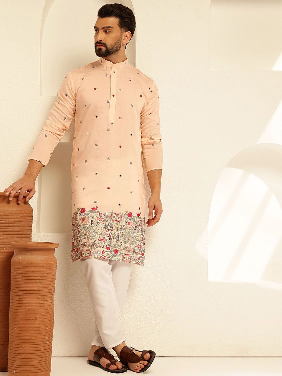 SOJANYA Floral Embroidered Mandarin Collar Thread Work Cotton Silk Straight Kurta
