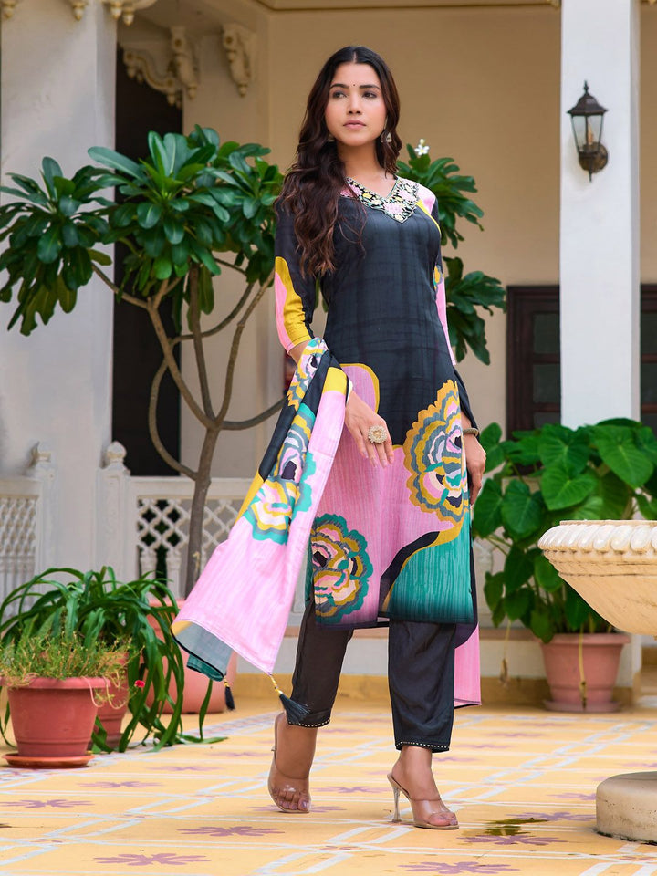 KALINI Floral Embroidered Thread Work Straight Kurta With Trousers & Dupatta