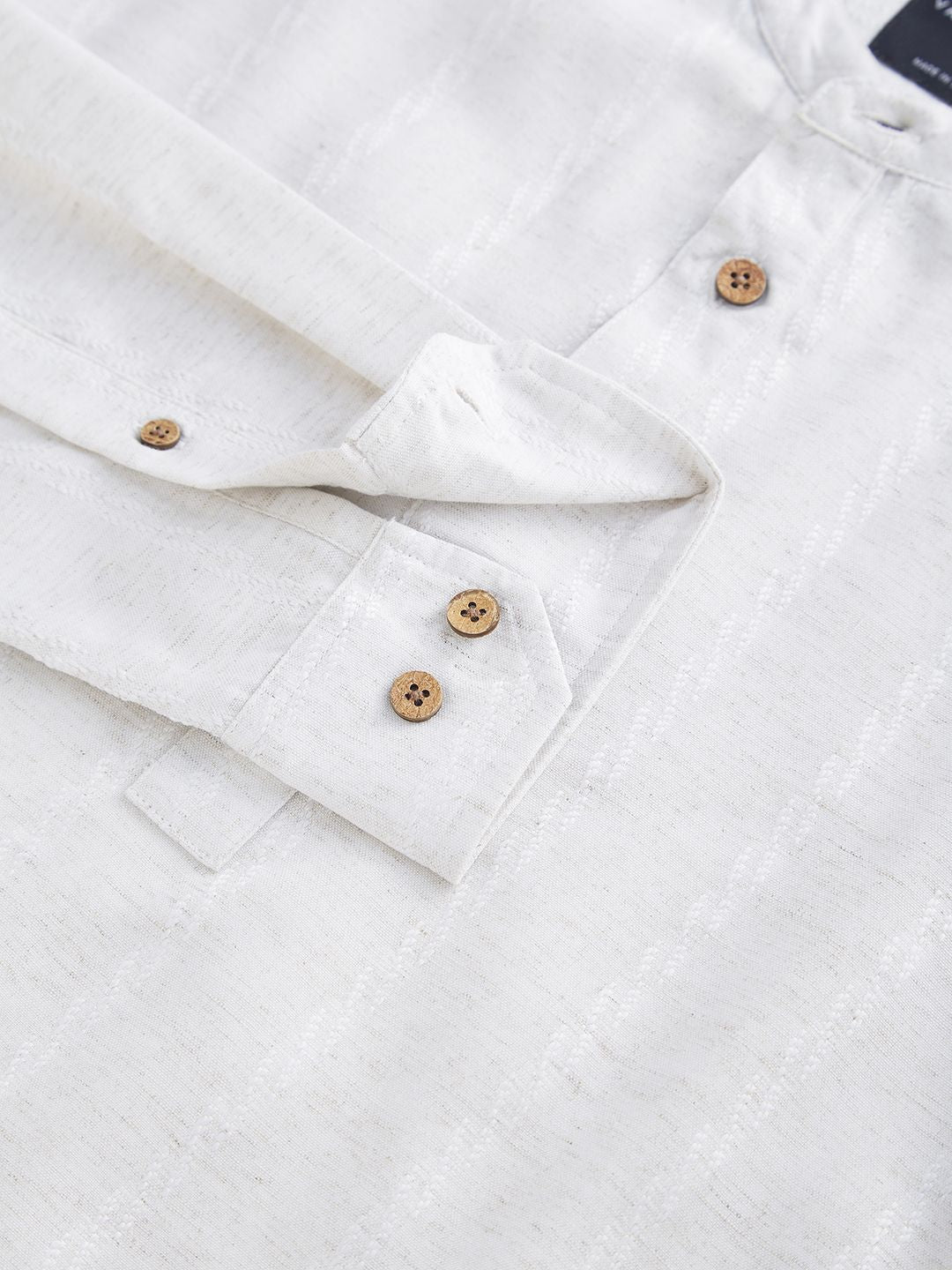 VASTRADO Woven Design Mandarin Collar Thread Work Cotton Straight Kurta