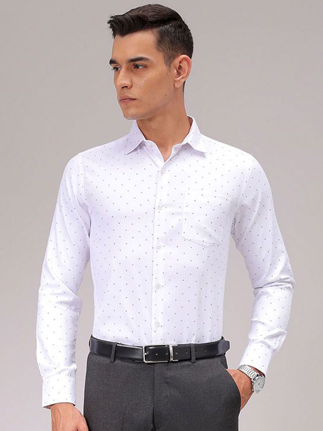 The Indian Garage Co. X Luxe Men Cutaway Collar Micro Ditsy Printed Slim Fit Formal Shirt