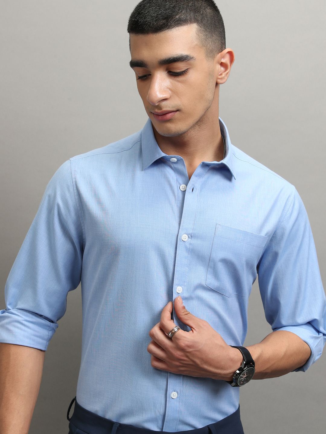 Highlander Men Solid Formal Slim Fit shirt