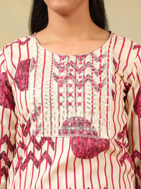 Mamicha Women Printed Regular Thread Work Pure Cotton Kurta with Trousers & With Dupatta