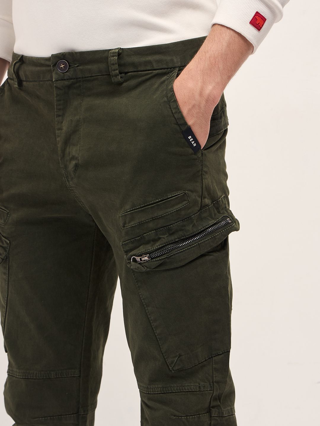 THE BEAR HOUSE Men Cotton Solid Slim Fit Cargo