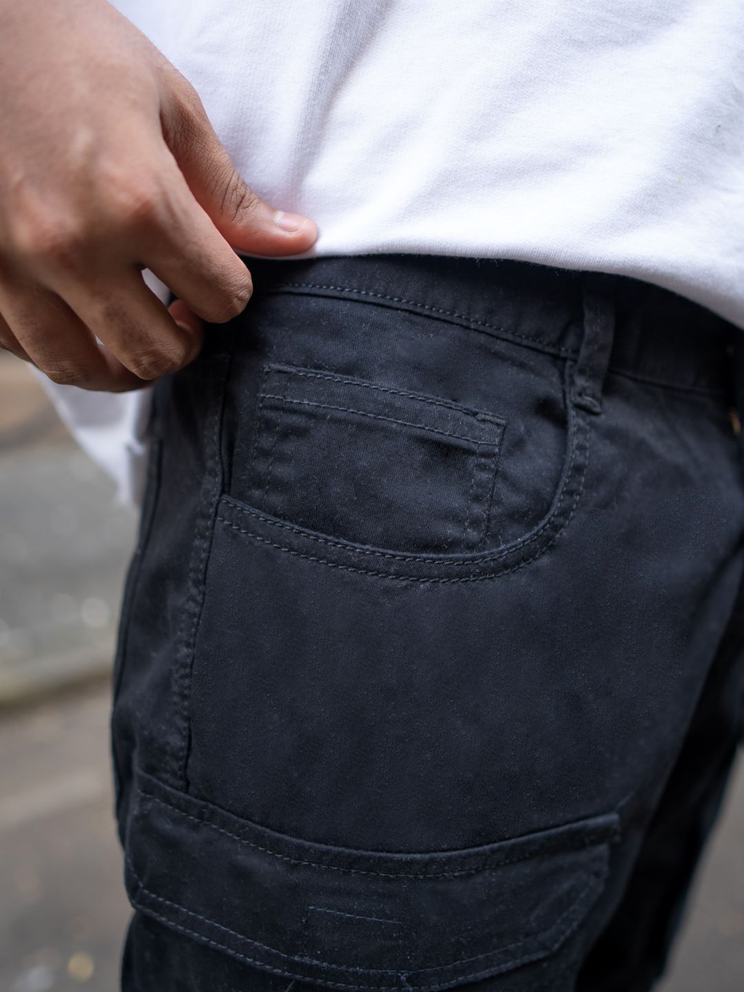 Powerlook Men Regular Fit Mid-Rise Cotton Cargos Trousers