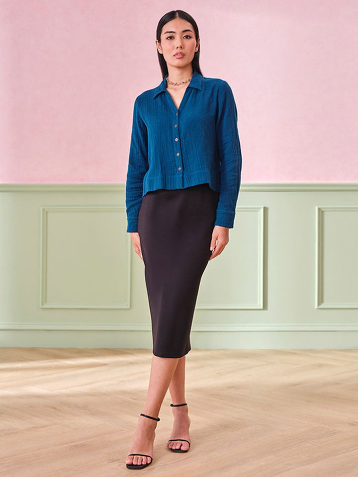 AND Women Solid Shirt Collar Cotton Top