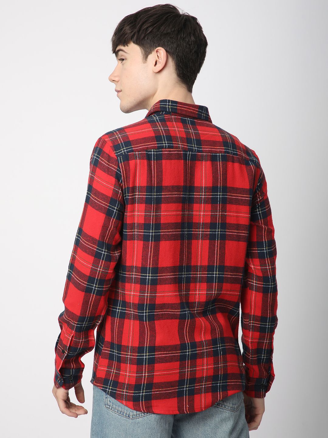 VASTRADO Men Classic Slim Fit Opaque Checked Casual Shirt
