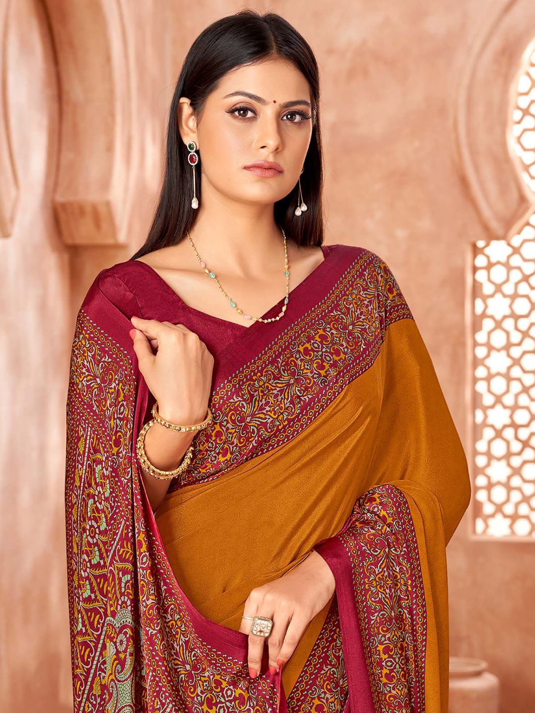Mitera Ethnic Motifs Printed Sungudi Saree