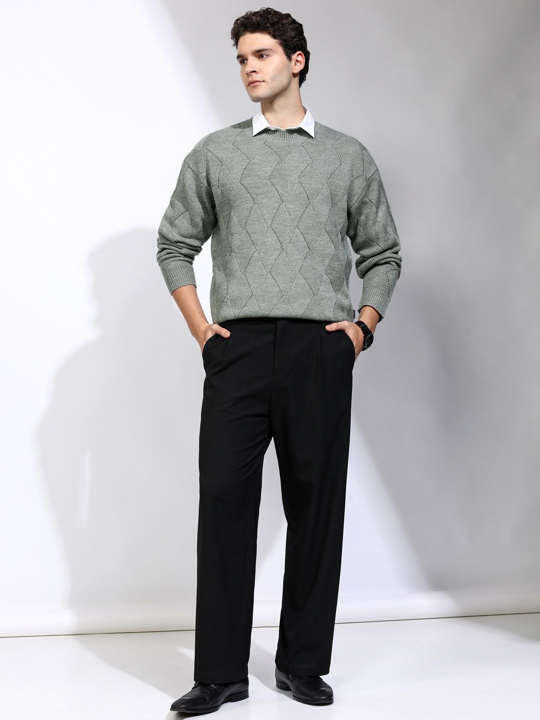 HIGHLANDER Men Self Design Round Neck Long Sleeves Pullover Sweaters