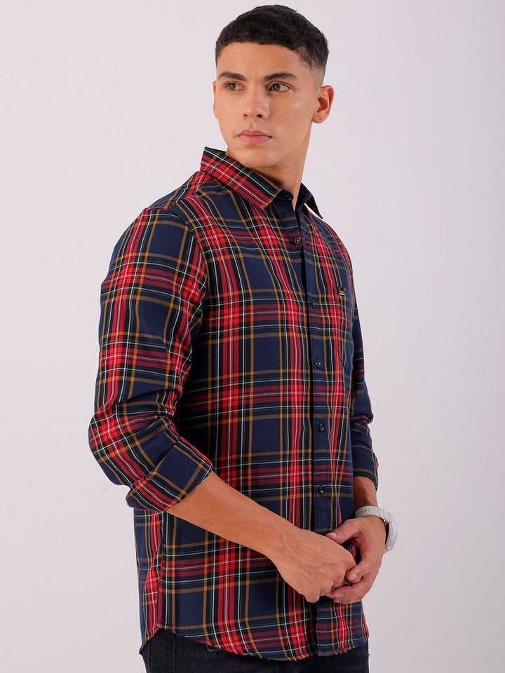 The Indian Garage Co Men Spread Collar Checked Cotton Slim Fit Casual Shirt