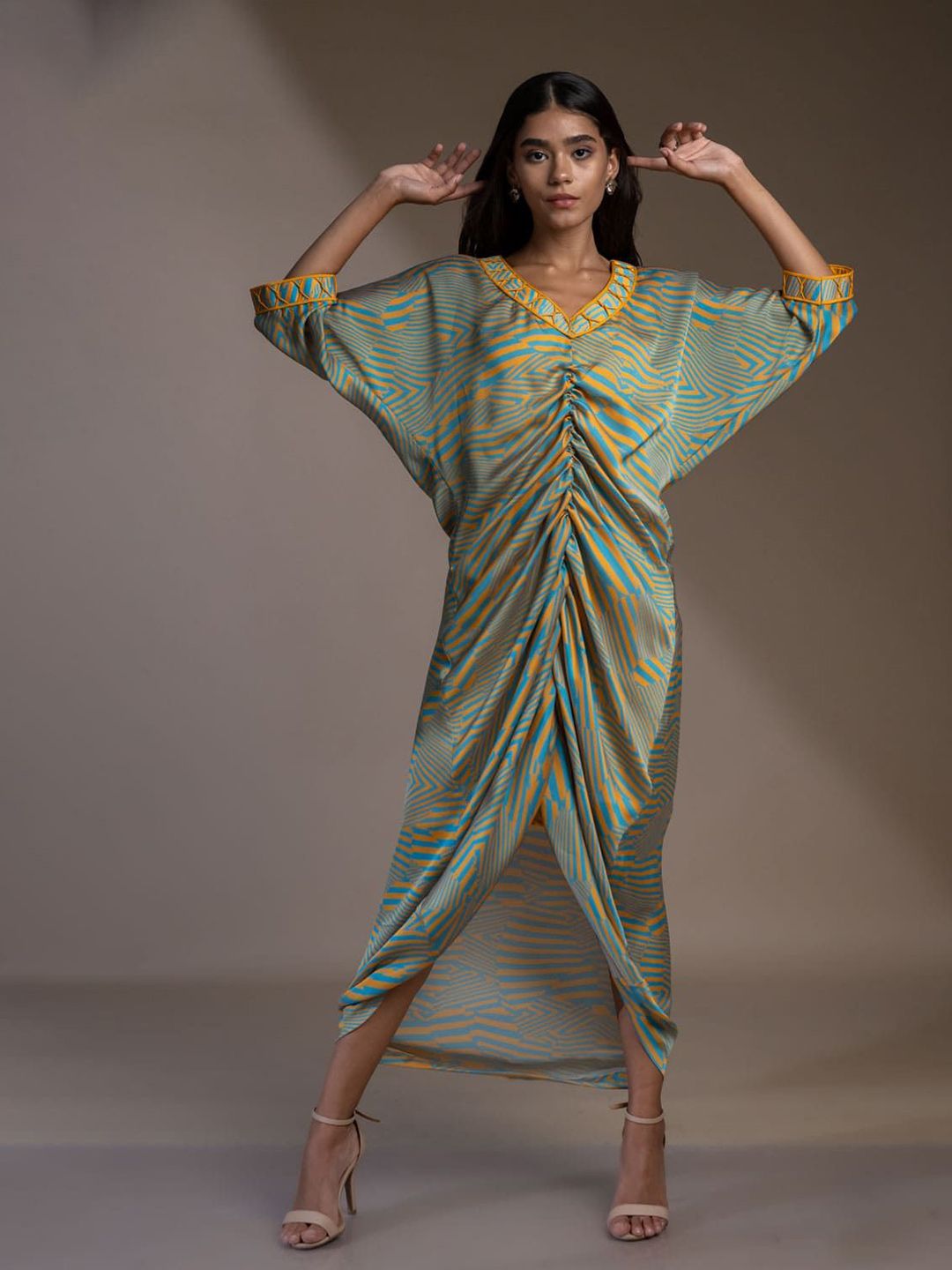 Pakaian Midi Kaftan Mamicha Cetak Georgette