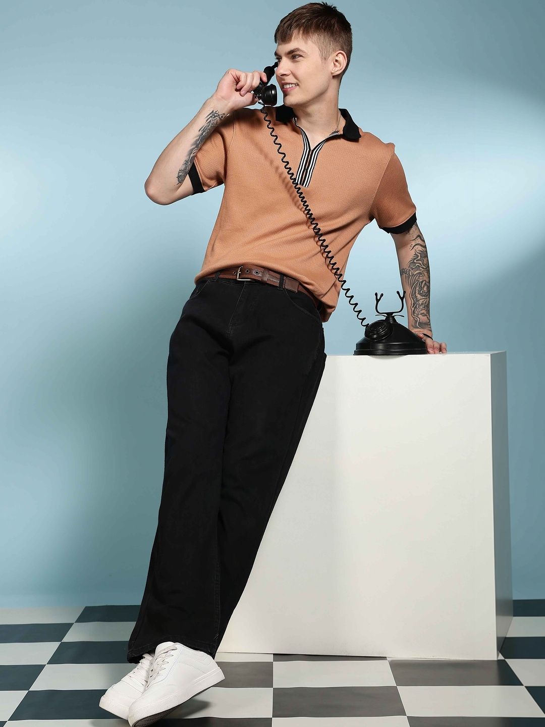 Eszett Korean Textured Fabric Self Design Cotton Polo Collar Short Sleeves T-shirt