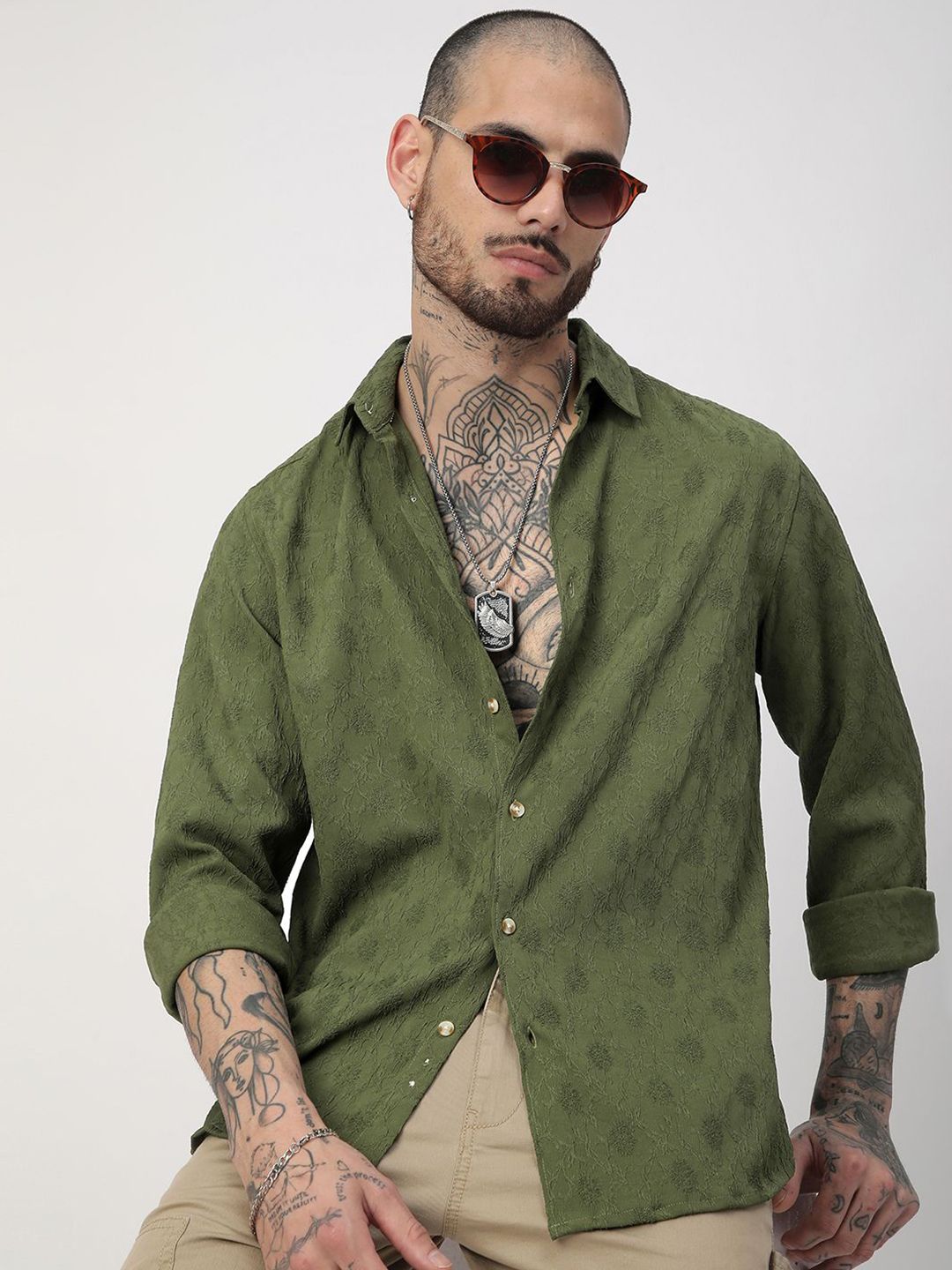 VASTRADO Men Classic Slim Fit Opaque Casual Shirt