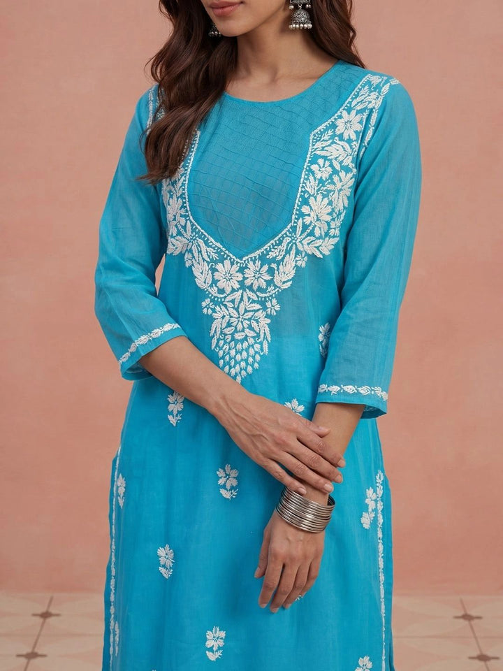 House of Chikankari Women Embroidered Chikankari Kurta