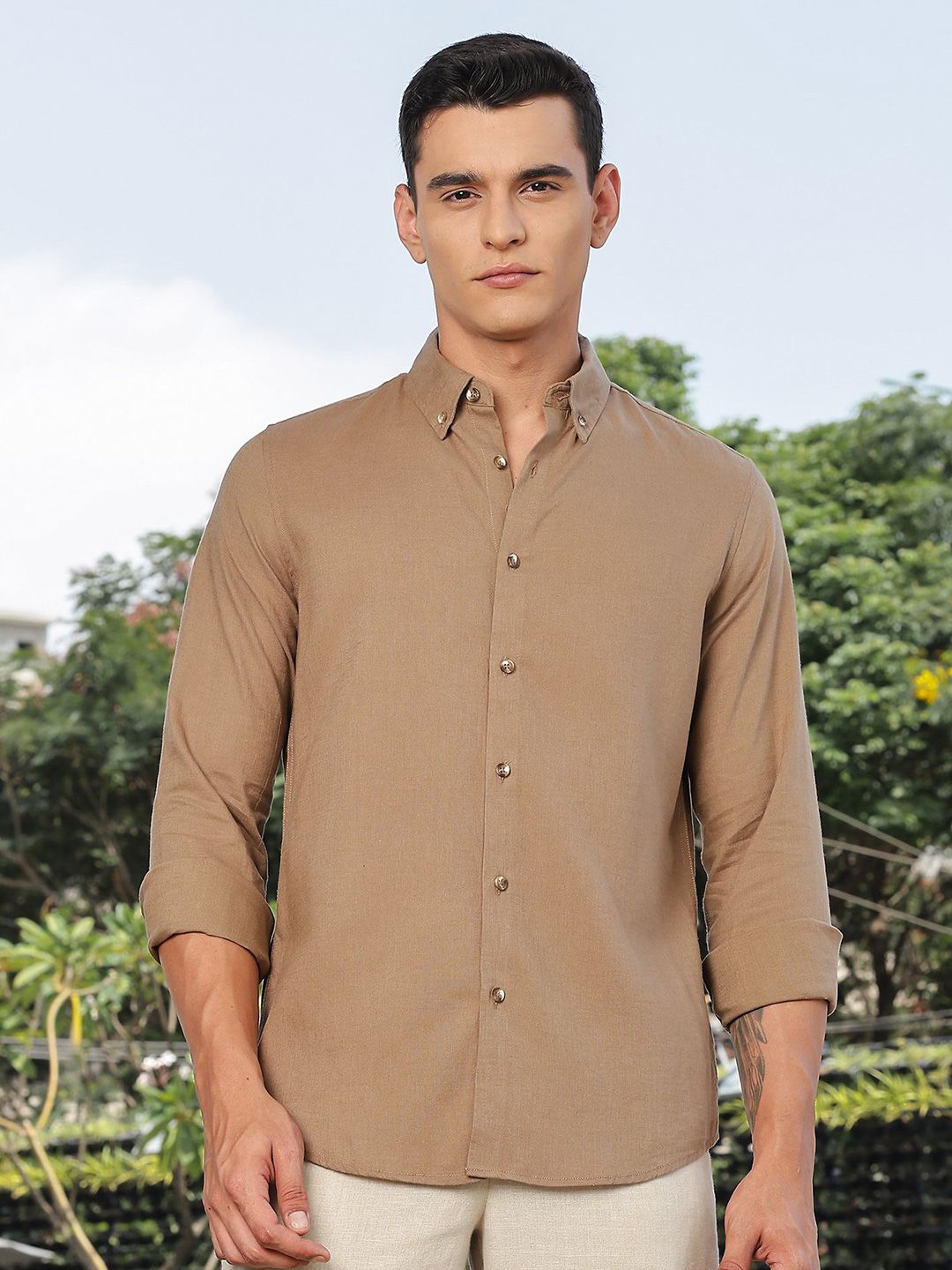 Thomas Scott Men Premium Slim Fit Solid Button-Down Collar Casual Shirt