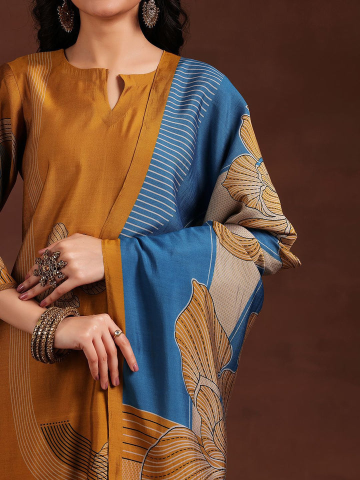 Libas Women Floral Printed Regular Kurta with Trousers & With Dupatta