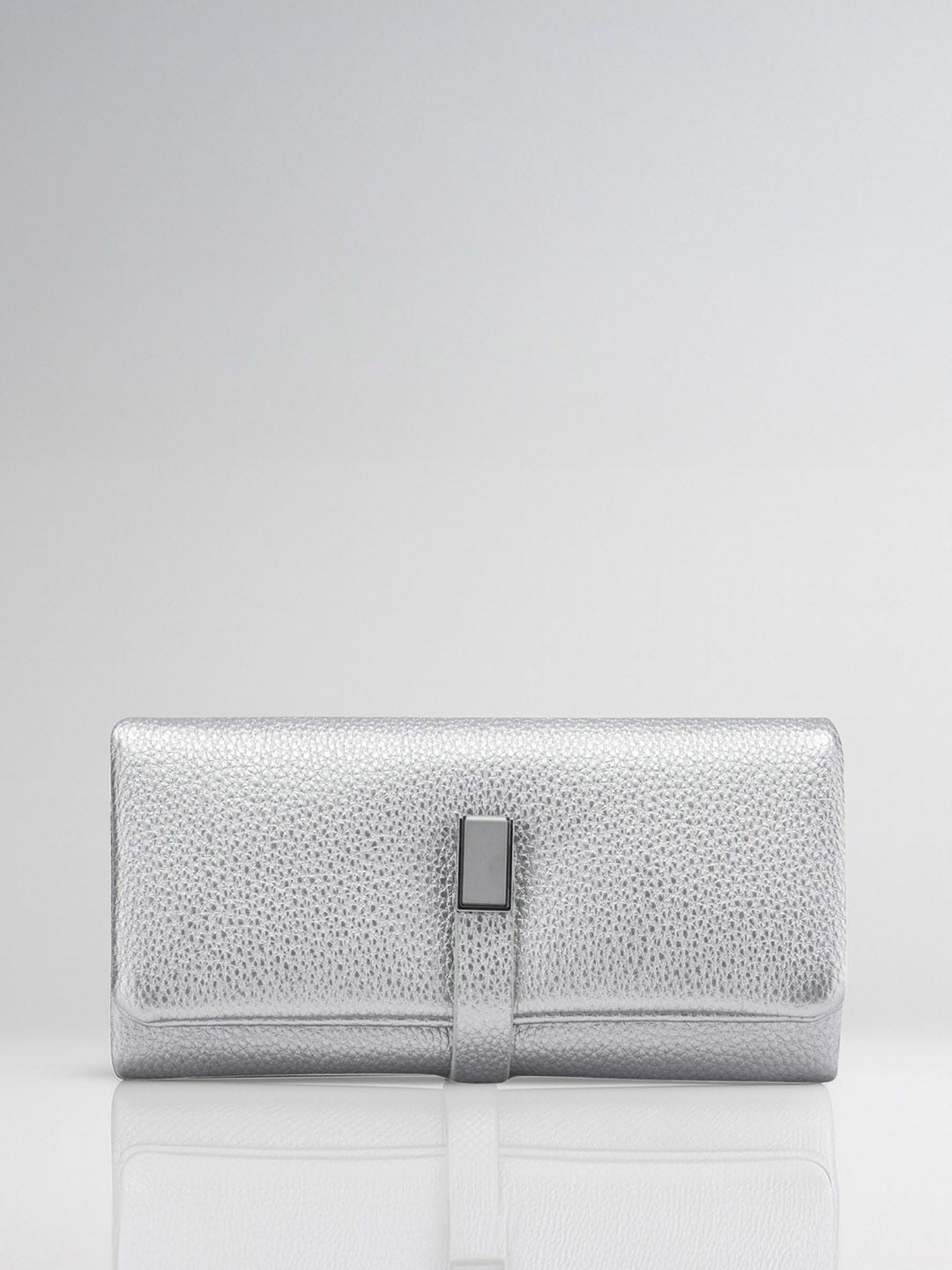 Lino Perros Women Button Envelope