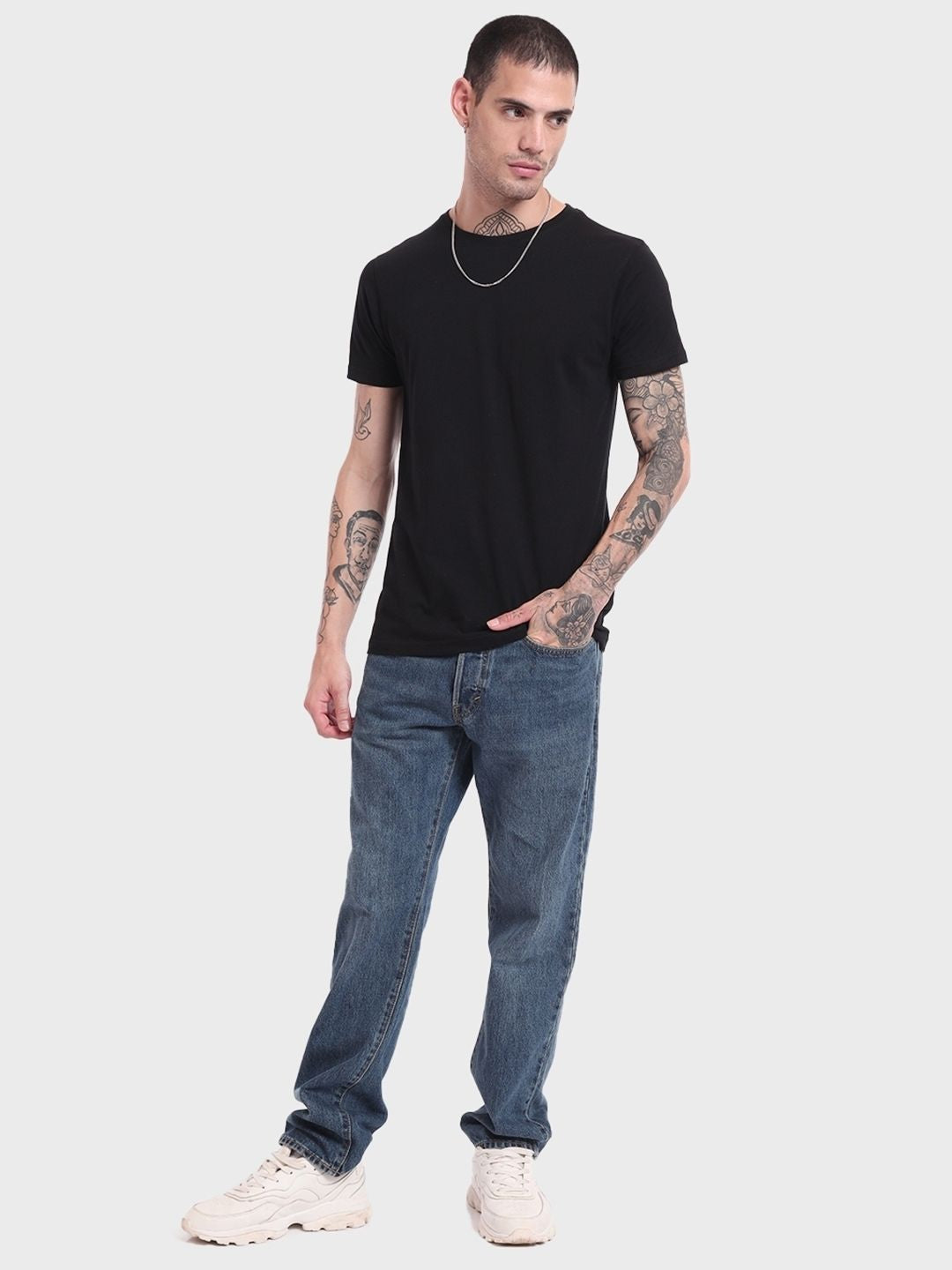 Bewakoof Men Black Pure Cotton T-shirt