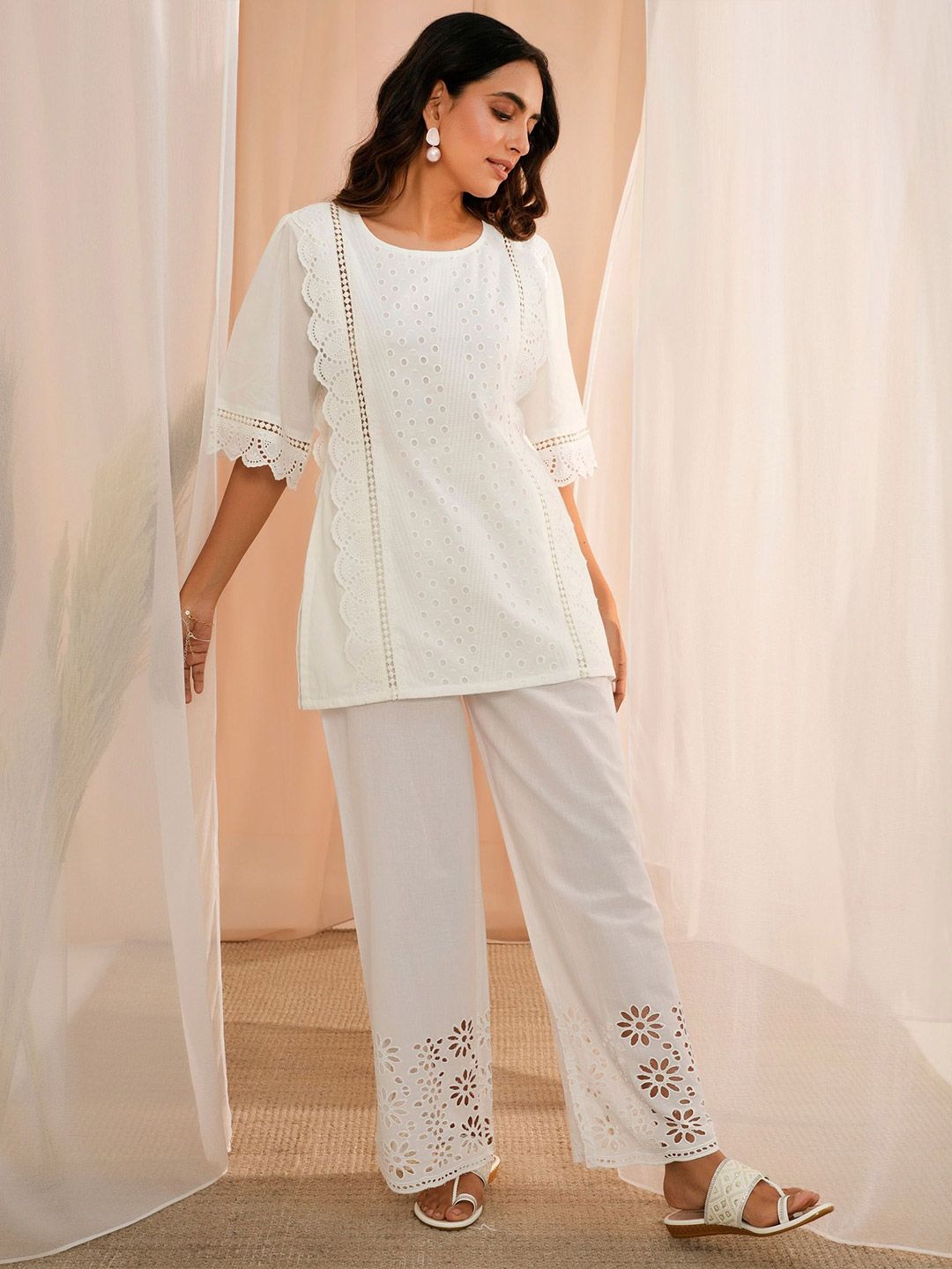 Libas Ethnic Motifs Printed V-Neck Empire Kurti