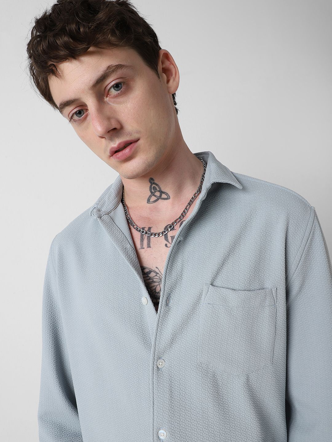 VASTRADO Men Classic Cutaway Collar Textured Slim Fit Casual Shirt