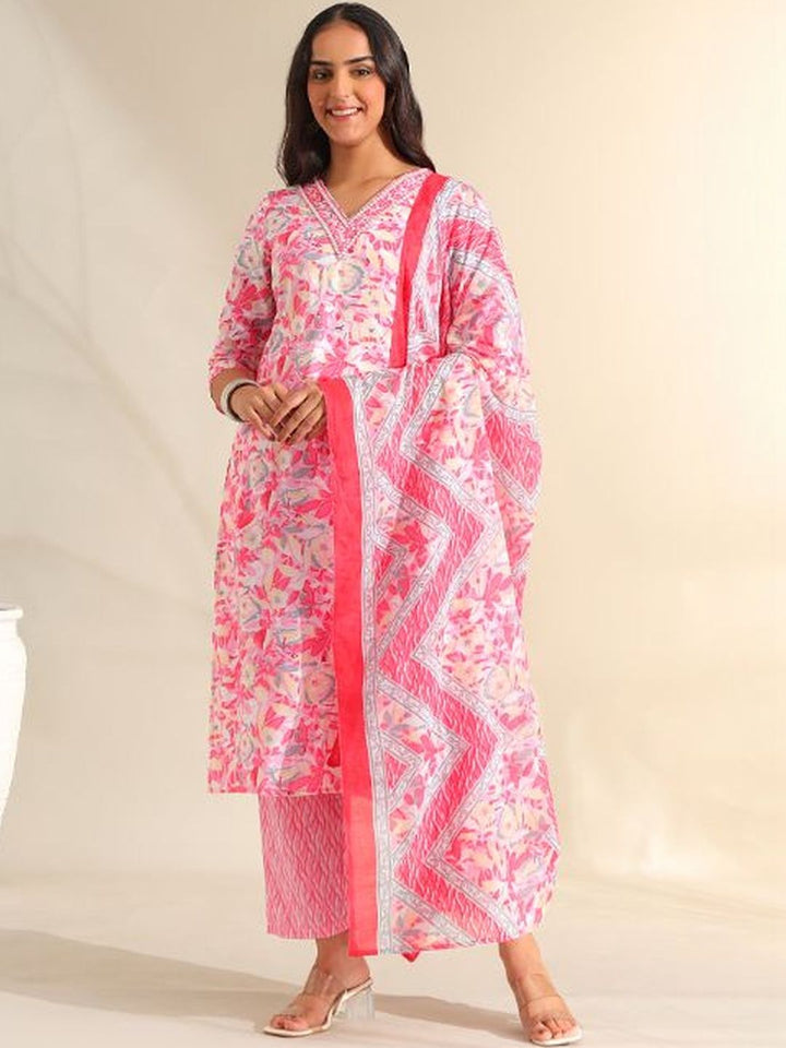 Mamicha Women Floral Printed Regular Pure Cotton Kurta with Trousers & With Dupatta