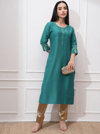Vishudh Round Neck Three-Quarter Sleeves Thread Work Straight Kurta