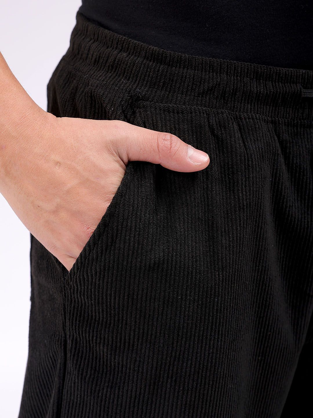 The Indian Garage Co Men Loose Fit Mid-Rise Joggers