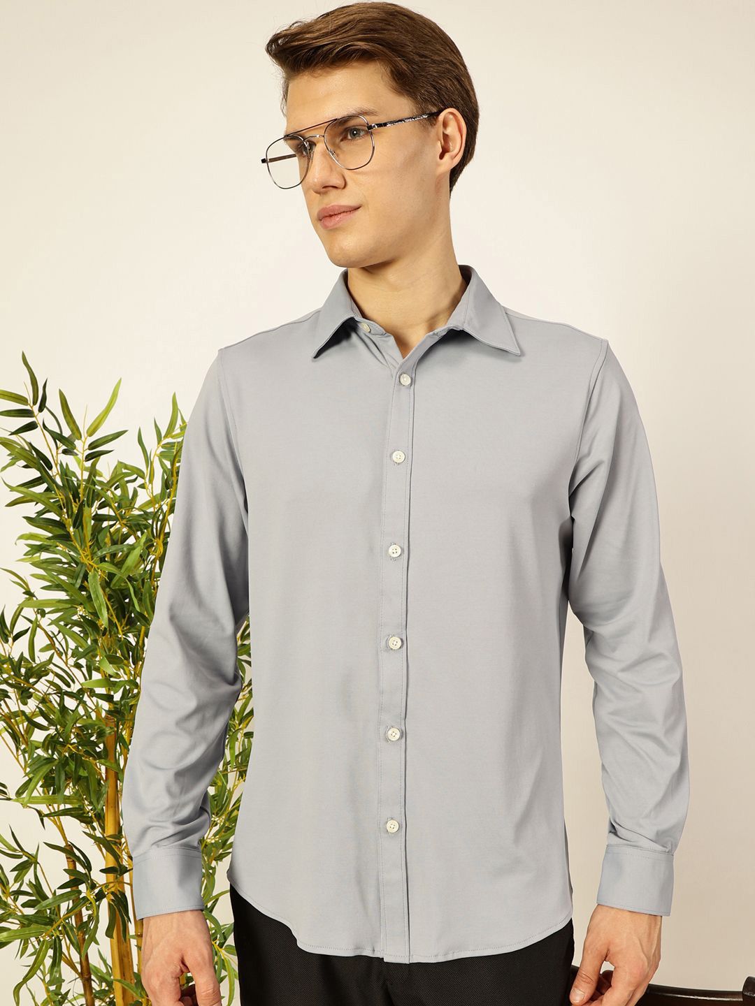 Thomas Scott Men Premium Spread Collar Solid Slim Fit Casual Shirt