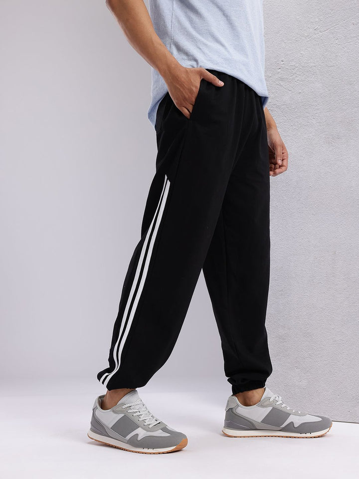 HRX by Hrithik Roshan Men Side Stripe Lifestyle Joggers