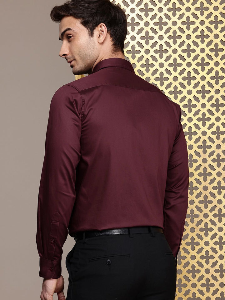 House of Pataudi Pure Cotton Embroidered Party Shirt