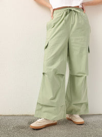 DressBerry Women Indie Street Smart In Cargo Grooves Trousers