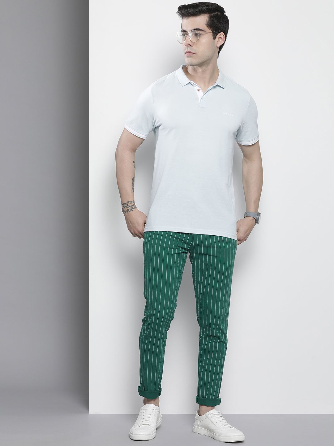 The Indian Garage Co Men Green Striped Slim Fit Chinos