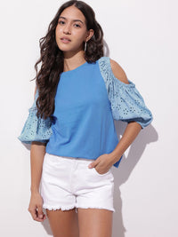 DressBerry Weekend Chic Essential Schiffli Top