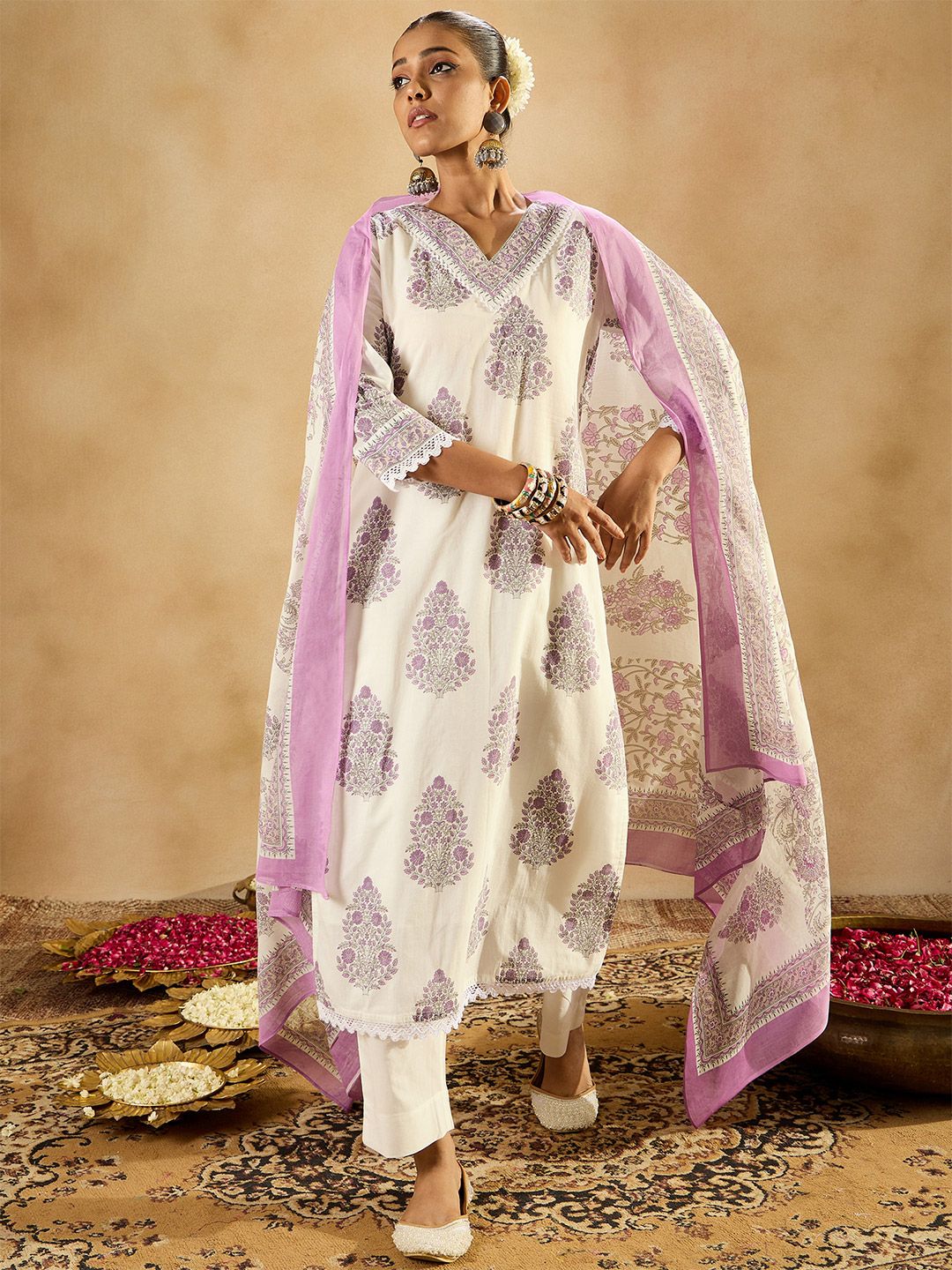 Indo Era Women Floral Printed Regular Sequinned Pure Cotton Kurta with Trousers & With Dupatta