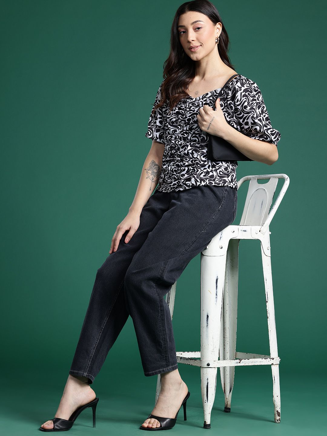 DressBerry Print Sweetheart Neck Ruched Top