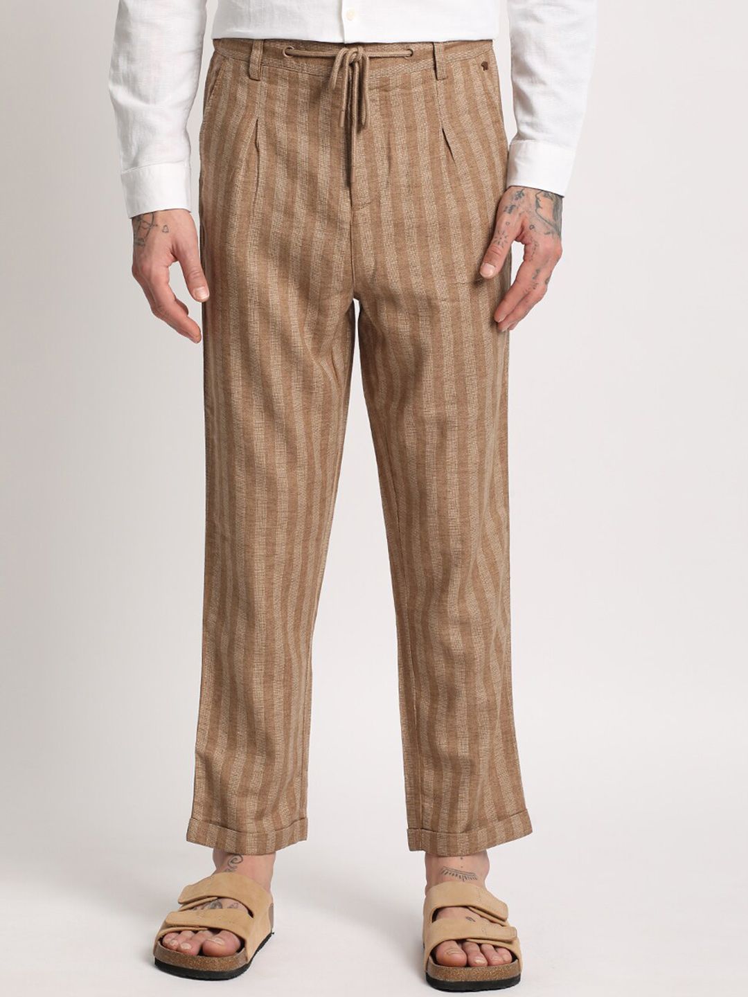 THE BEAR HOUSE Men Striped Tapered Fit Trousers