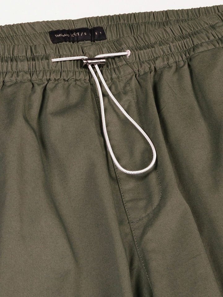 Thomas Scott Men Mid-Rise Comfort Easy Wash Cargos Trousers