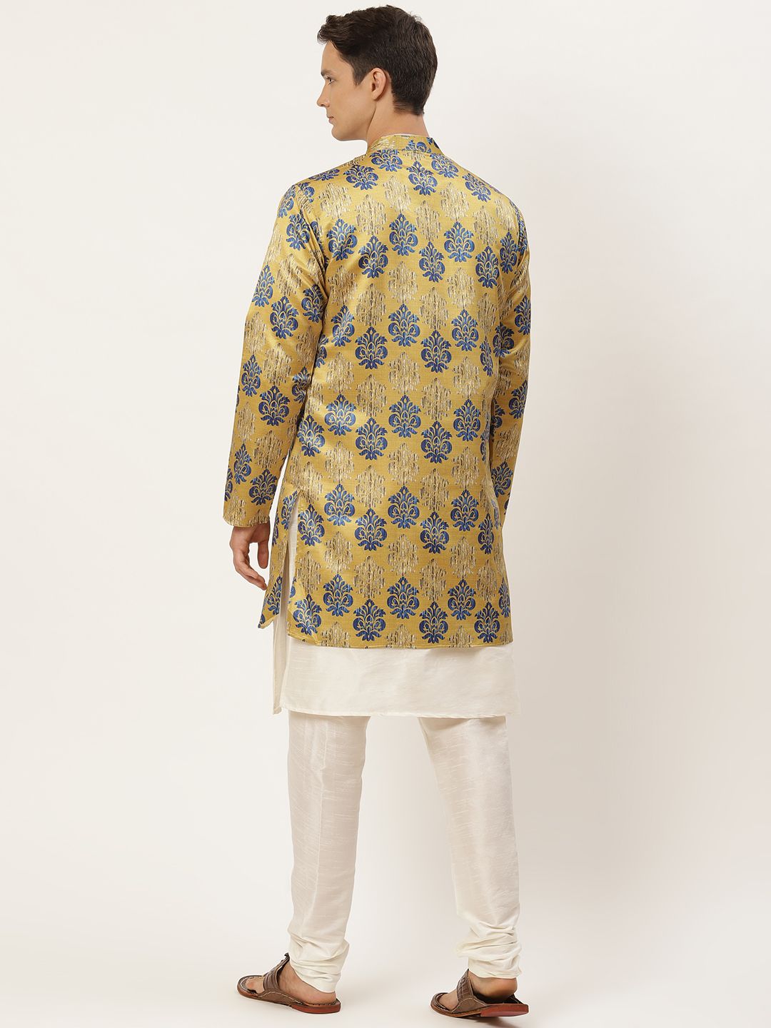 SOJANYA Men Off White Solid Kurta with Churidar & Ethnic Jacket
