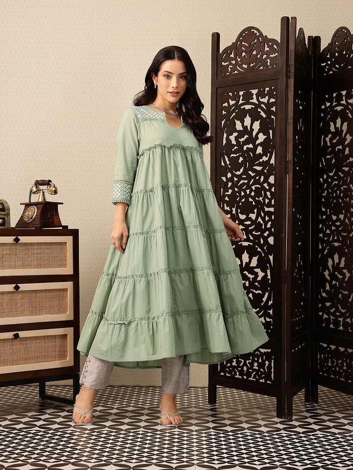 House of Pataudi Mirror Work Tiering Jashn Kurta
