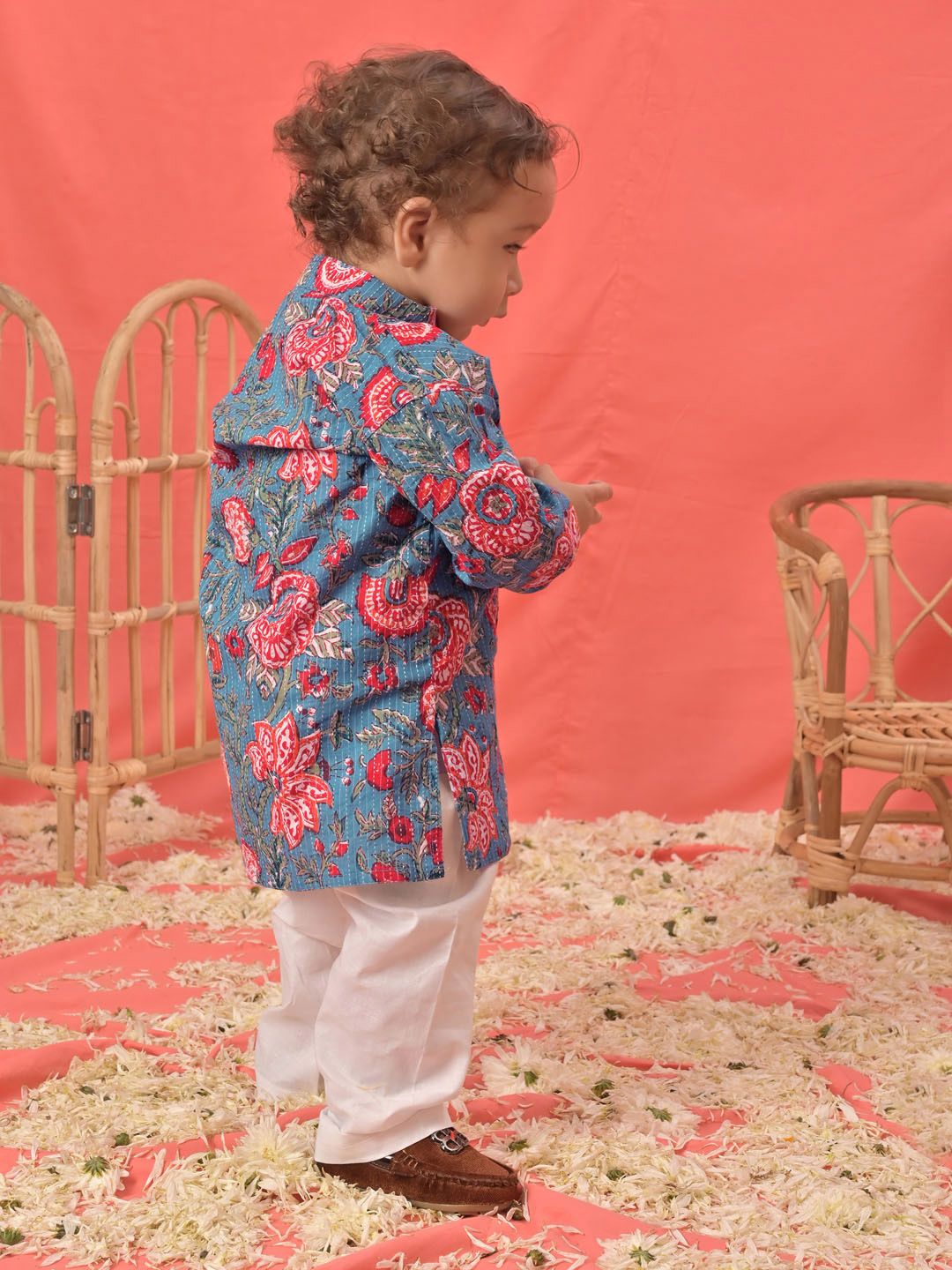 VASTRAMAY Boys Floral Printed Regular Kurta With Pyjamas
