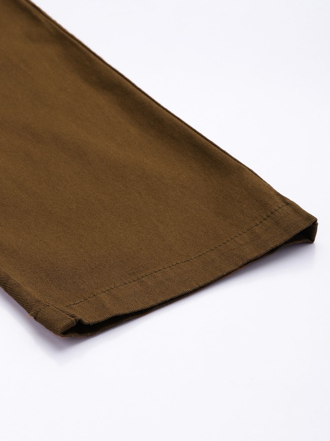 The Indian Garage Co Men Slim Fit Pleated Cotton Chinos Trousers