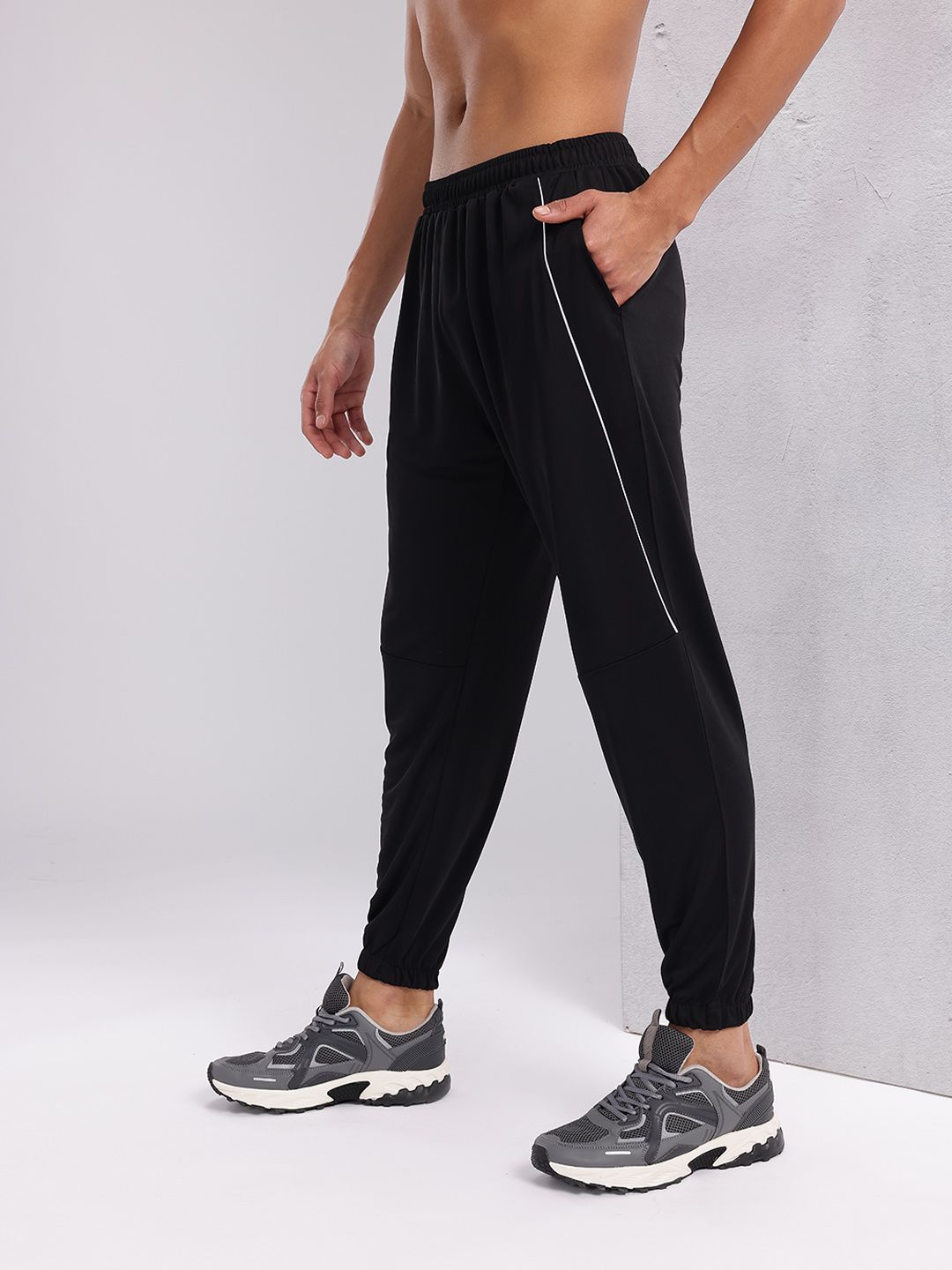 HRX by Hrithik Roshan Men Couple Collection Training Jogger Track Pants