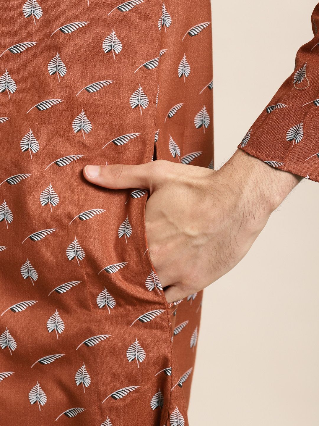SOJANYA Lelaki Rust Orange & White Leaf Printed Pure Cotton Kurta