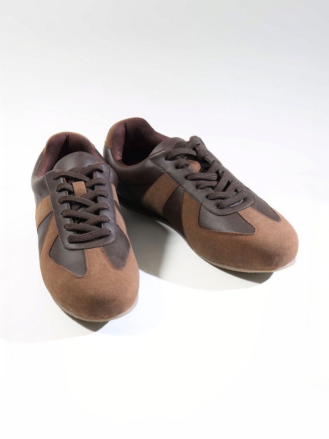 Kasut Sniker Panel Klasik MONKSTORY Escape - Coklat
