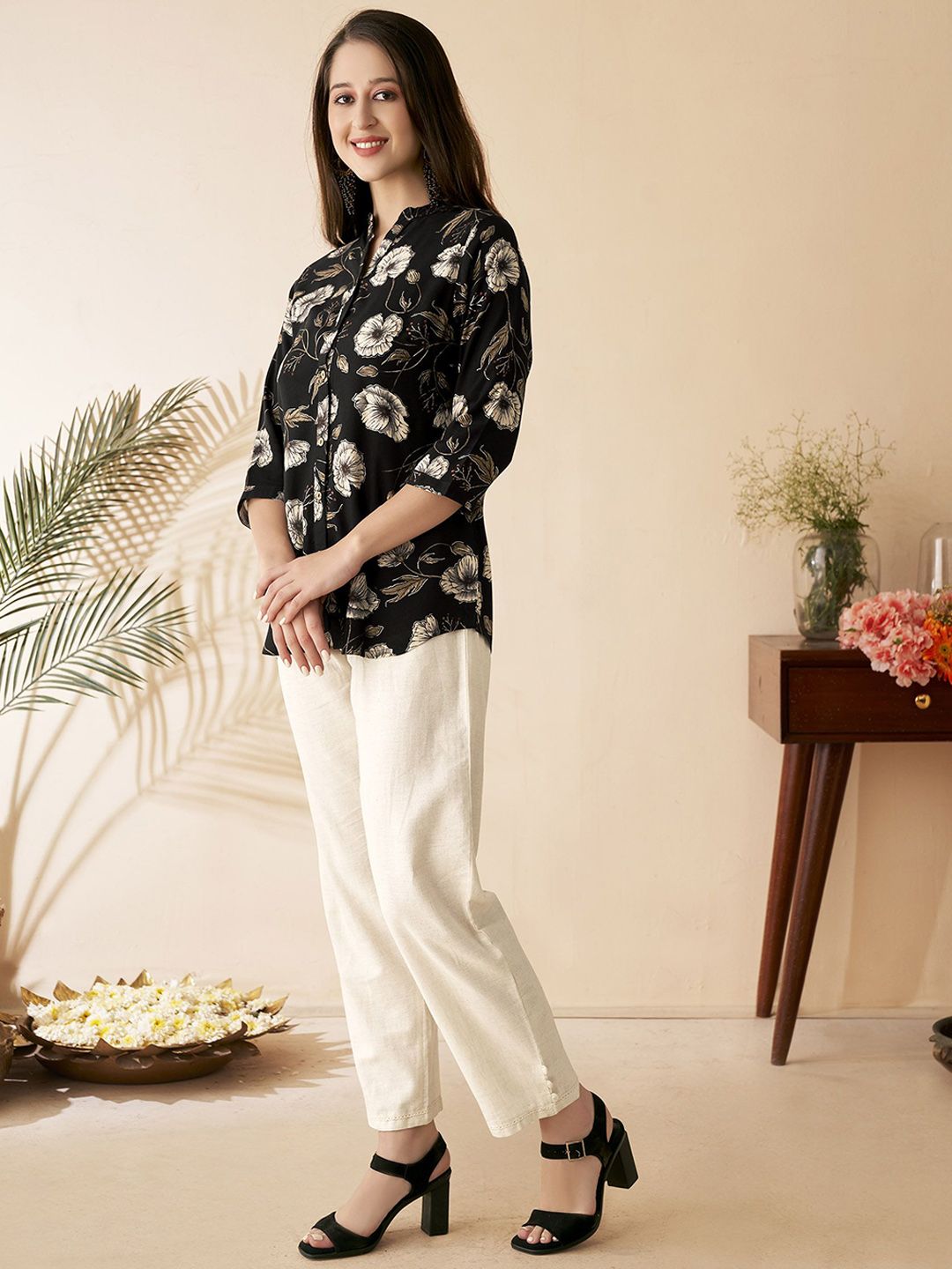 Anouk Floral Printed Mandarin Collar Short Kurti
