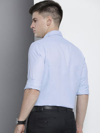 The Indian Garage Co. X Luxe Men Solid Slim Fit Opaque Formal Shirt