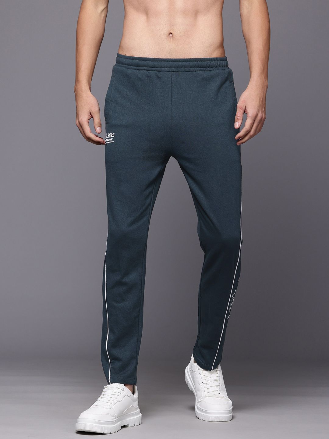 HRX by Hrithik Roshan Men Paneled Lifestyle Track Pants