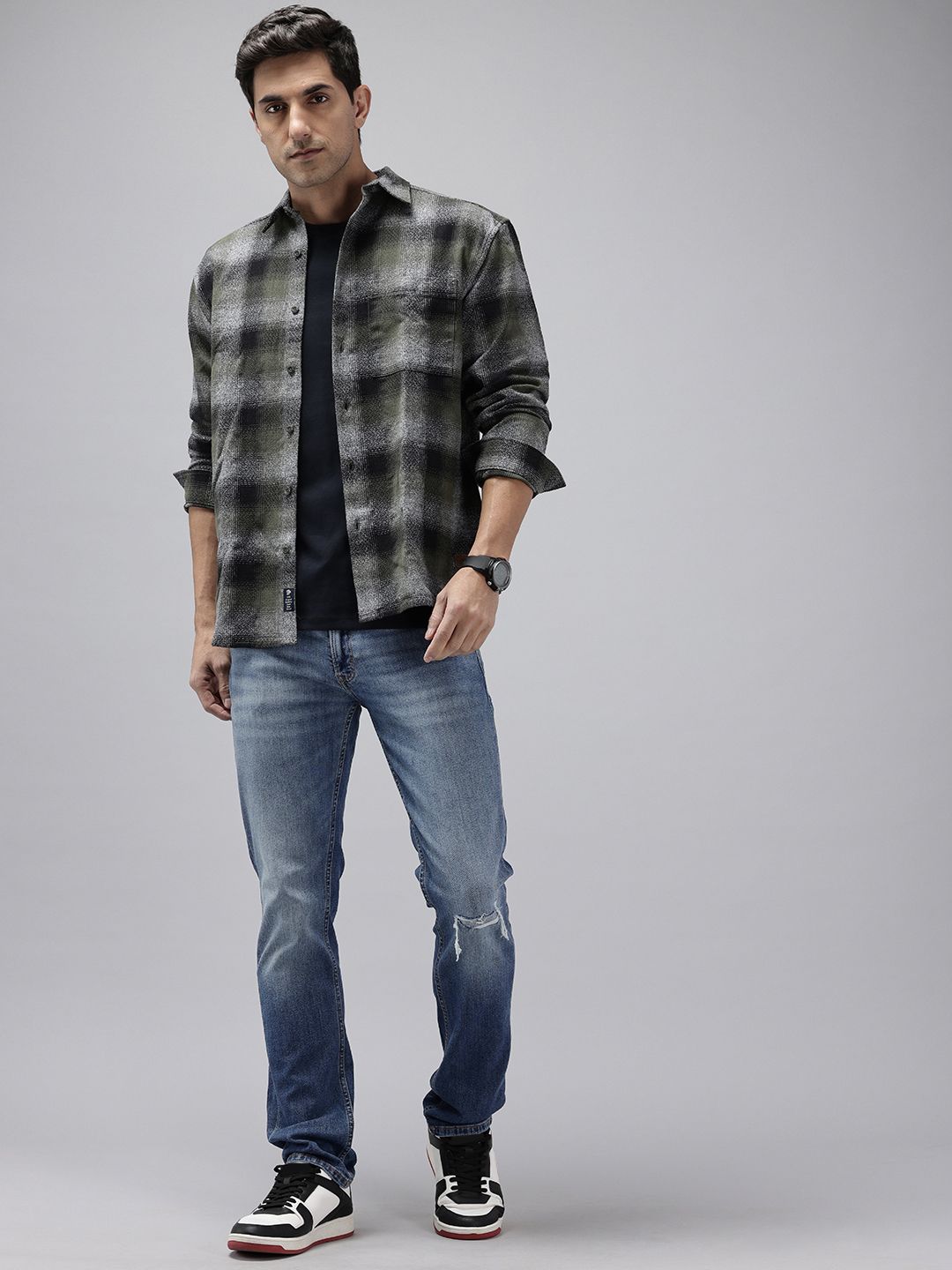 SPYKAR Men Rover Slash Knee Heavy Fade Stretchable Jeans