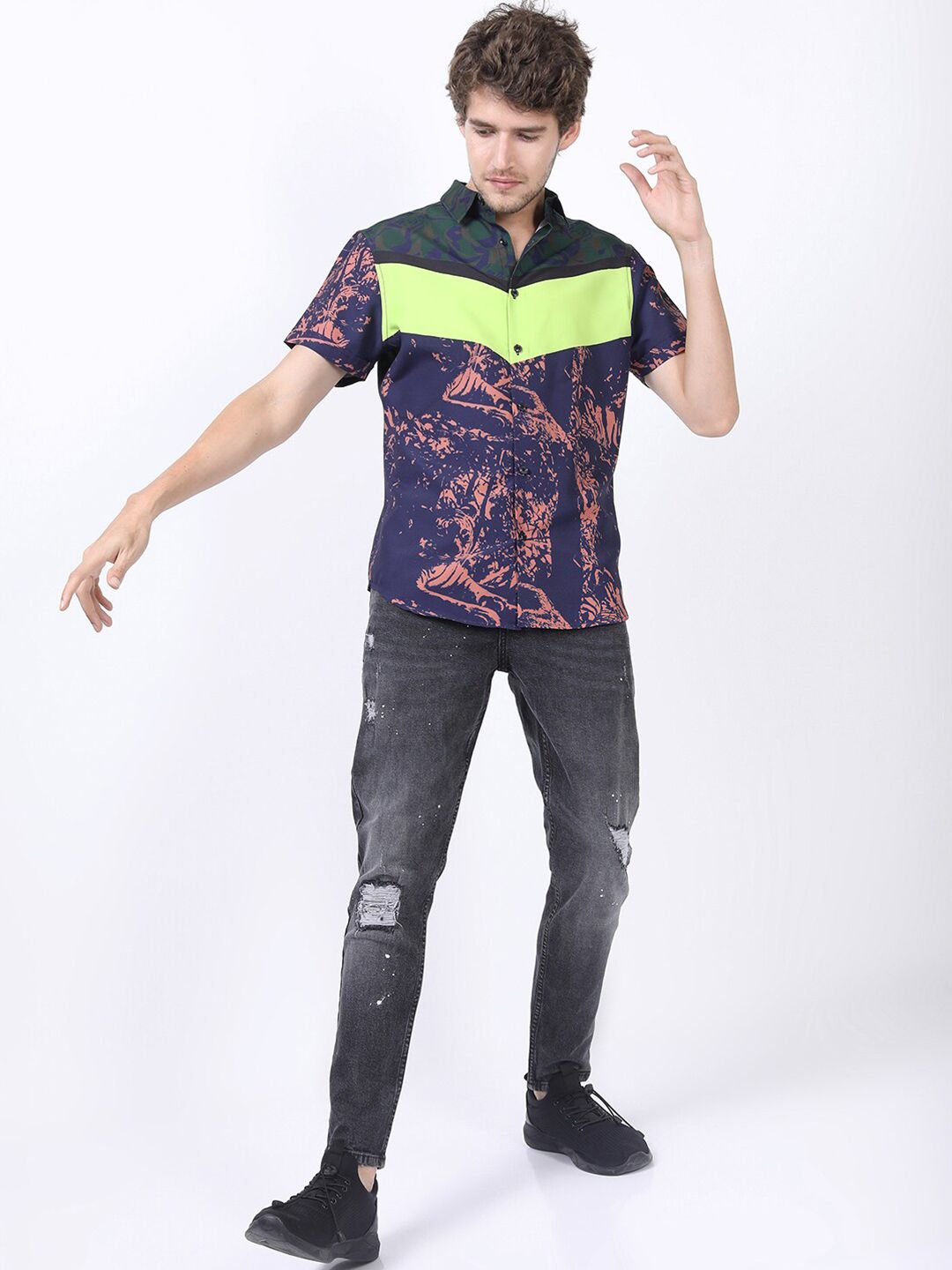 HIGHLANDER Men Navy Blue Slim Fit Printed Casual Shirt